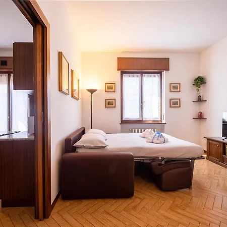 Marullina - Arena Di A 10 Minuti Apartament *